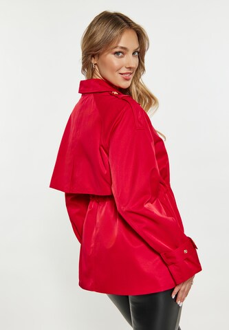 faina Between-Season Jacket in Red