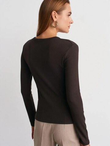 Dilvin Shirt in Grey