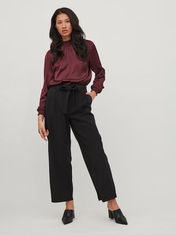 VILA Wide leg Pleat-Front Pants 'Karen' in Black