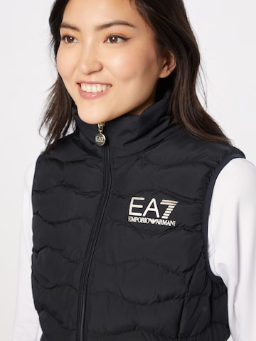 Gilet di EA7 Emporio Armani in nero