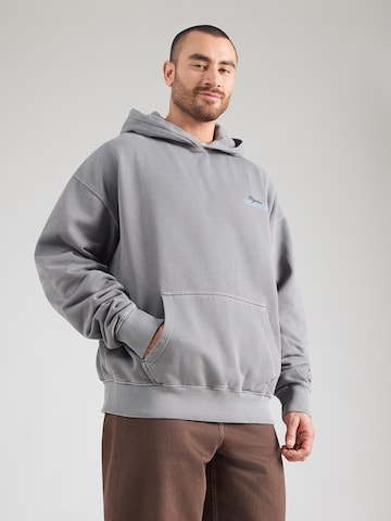 Sweat-shirt 'Caserta' Pegador en gris