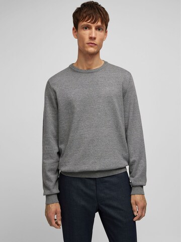 HECHTER PARIS Sweater in Grey: front