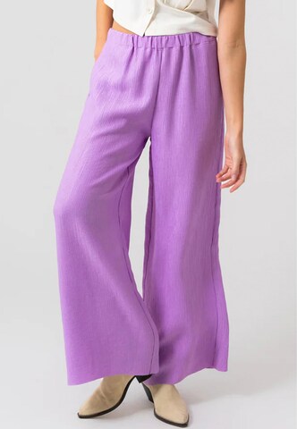 OH APRIL Regular Broek in Lila: voorkant