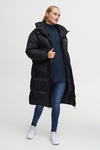 Oxmo Winter coat in Black