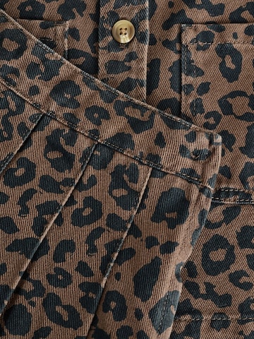 Next Set in Brown