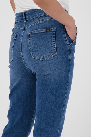 Slimfit Jeans 'LaureenAK' di Alife and Kickin in blu