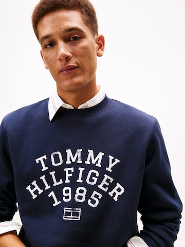 TOMMY HILFIGER Суичър в синьо
