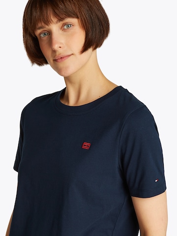 TOMMY HILFIGER Μπλουζάκι σε μπλε