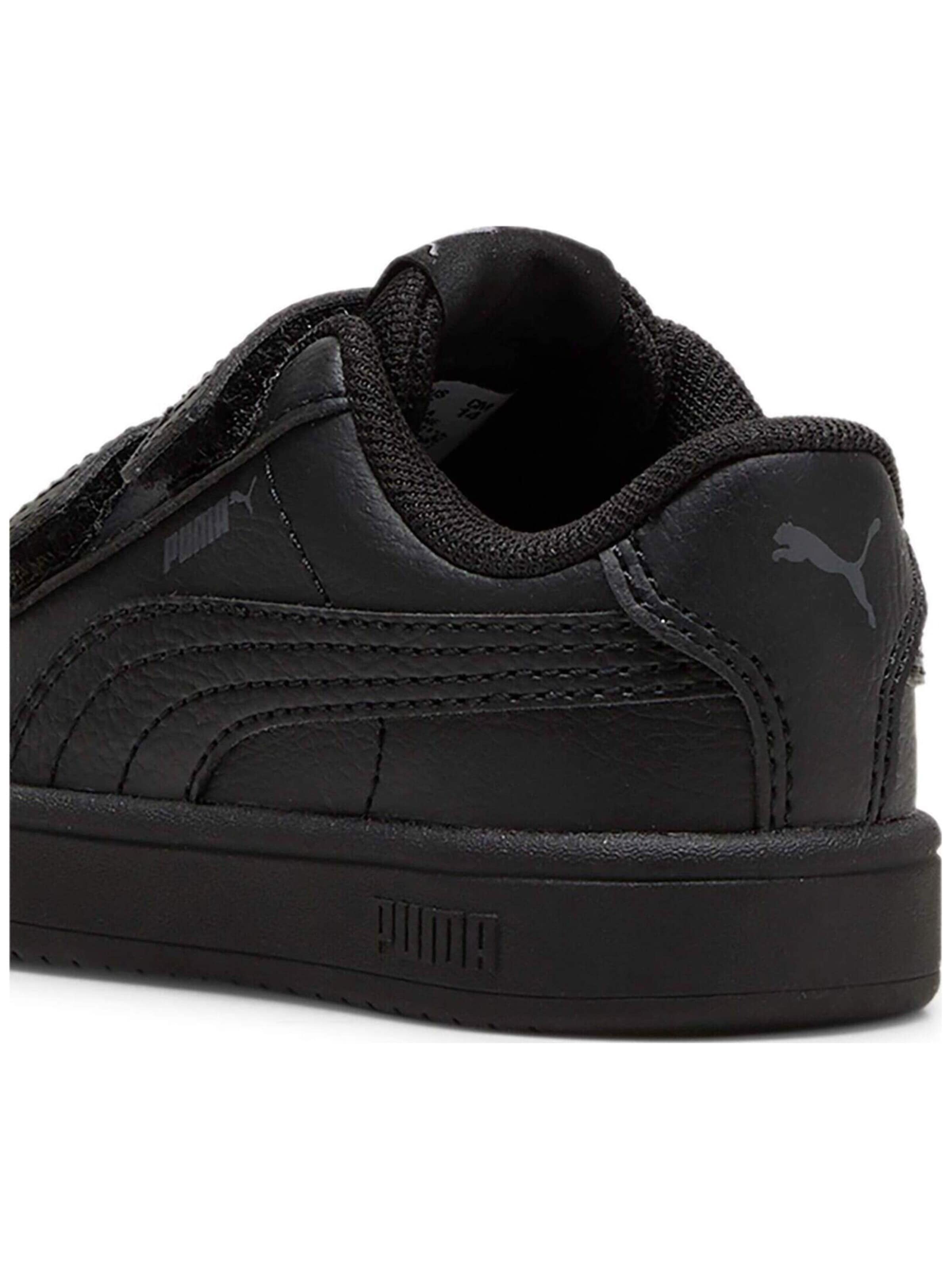 Scarpa sportiva di PUMA in nero