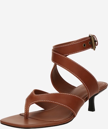 & Other Stories - Sandalias con hebilla en marrón: frente