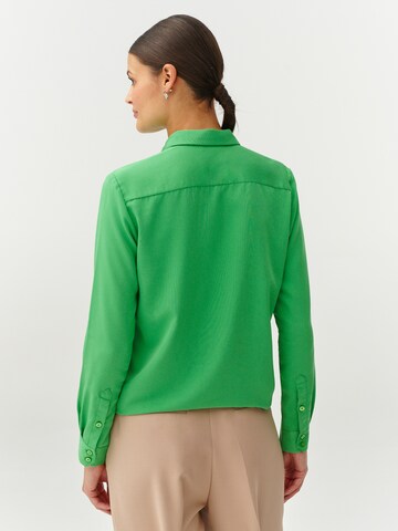 TATUUM - Blusa en verde