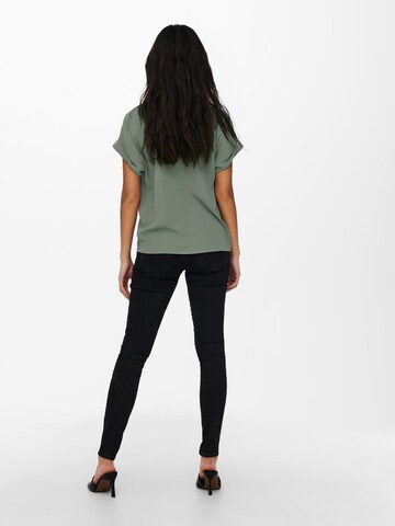 Top 'Rachel' di JDY in verde