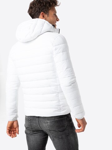 Veste mi-saison 'Fuji' Superdry en blanc