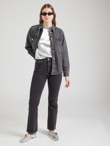 QS - Blusa en gris