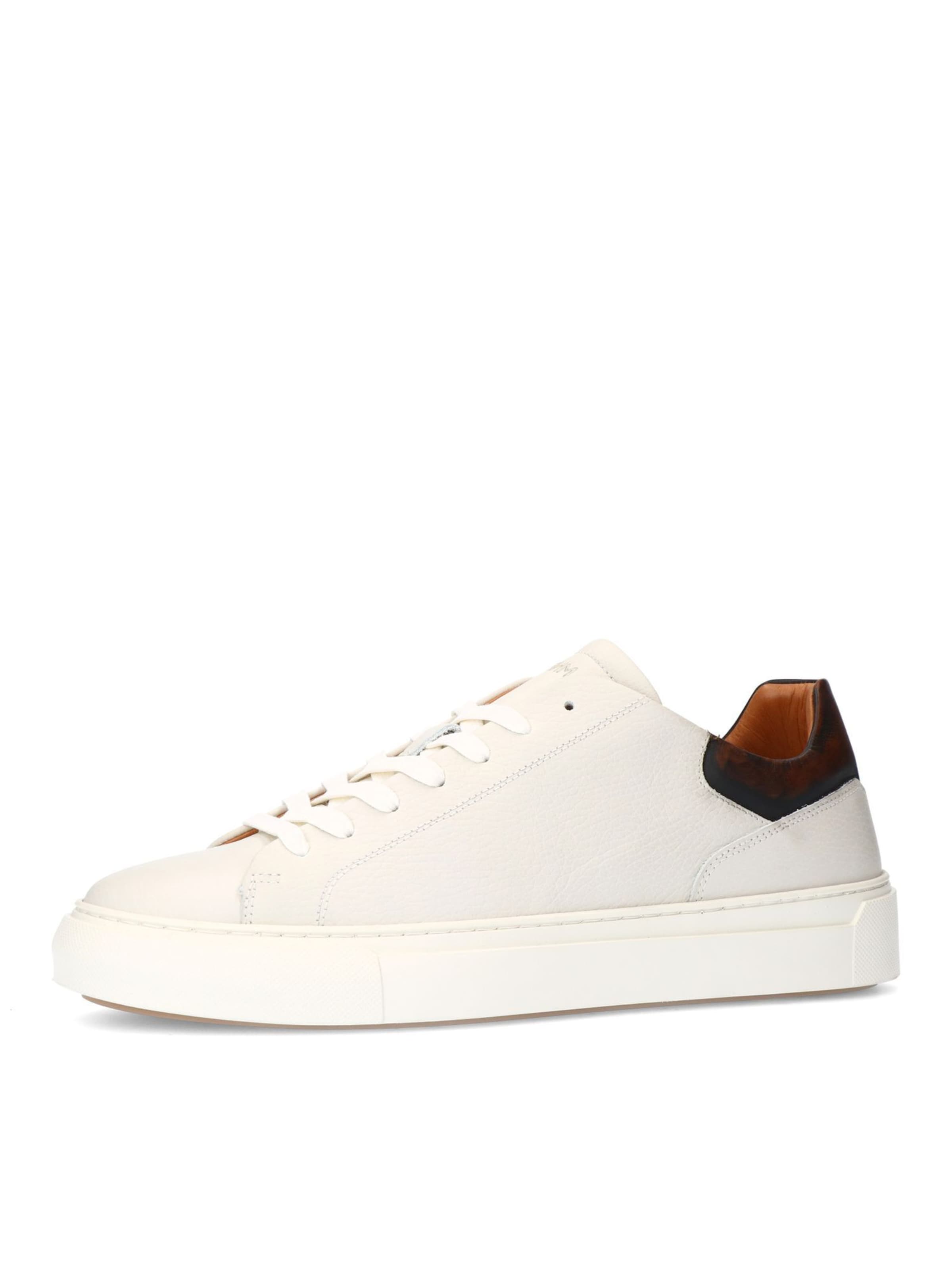 MANFIELD Sneakers in White: front