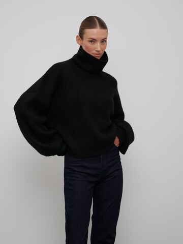 RÆRE by Lorena Rae Sweater 'Duana' in Black: front