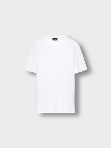 Burocs Shirt in White: front
