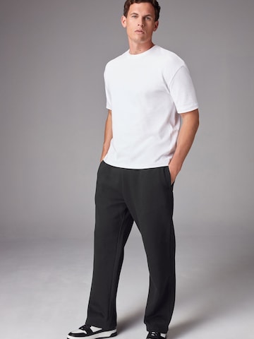 Next Tapered Hose in Schwarz