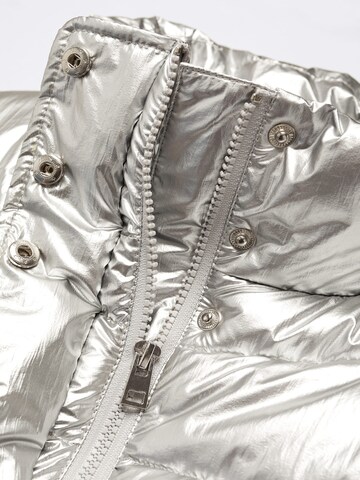 MANGO TEEN Prehodna jakna 'Avatar' | srebrna barva