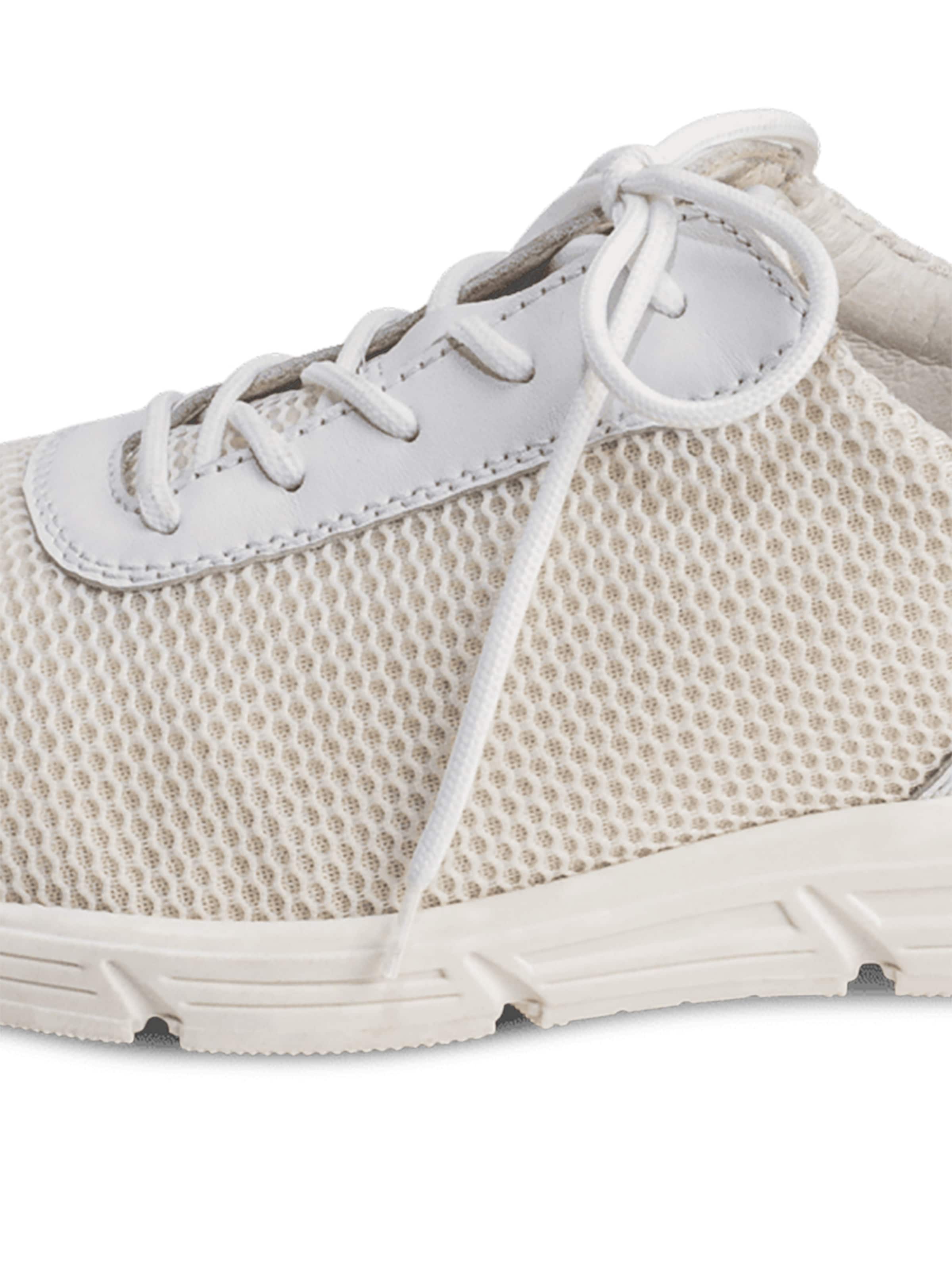 Baskets basses VITAFORM en blanc