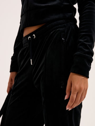 regular Pantaloni sportivi di Juicy Couture in nero