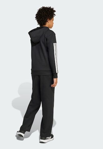 ADIDAS SPORTSWEAR - Chándal en negro