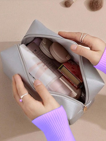 Tomshop24-7 Cosmetic Bag 'Apfel' in Silver