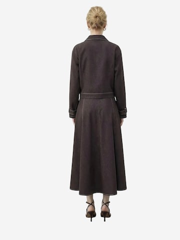 Completo pantalone di Bianco Lucci in marrone