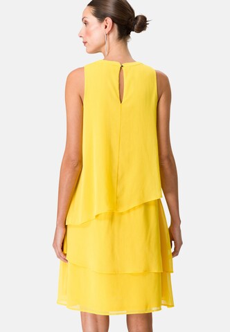 zero Kleid mit Lagen Look in Gelb