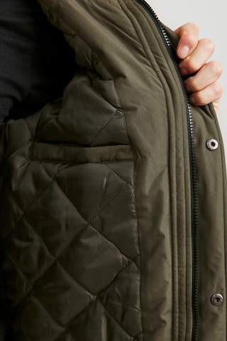 11 Project Winter Jacket 'DUFFIN' in Green