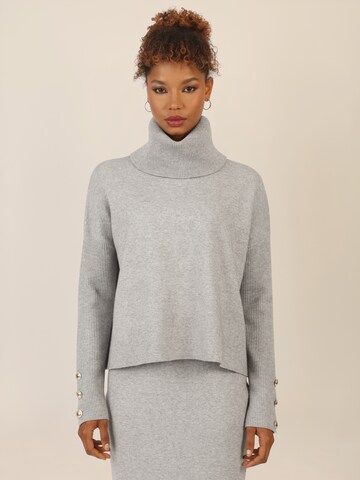 APART Sweater in Grey: front
