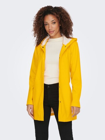 JDY Between-seasons coat 'Shelby' in Yellow