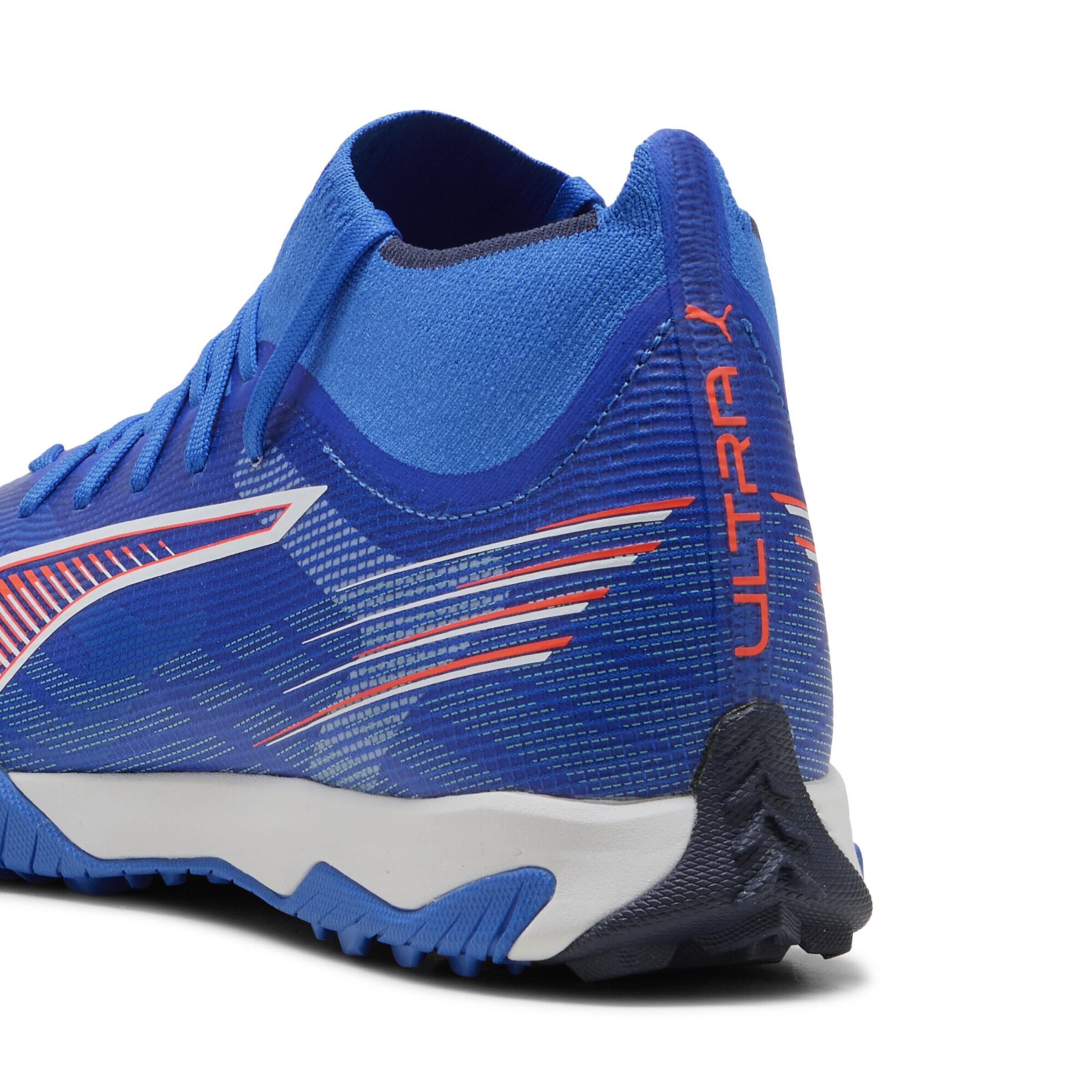 PUMA Fußballschuh 'Ultra 6 Match+' in Blau