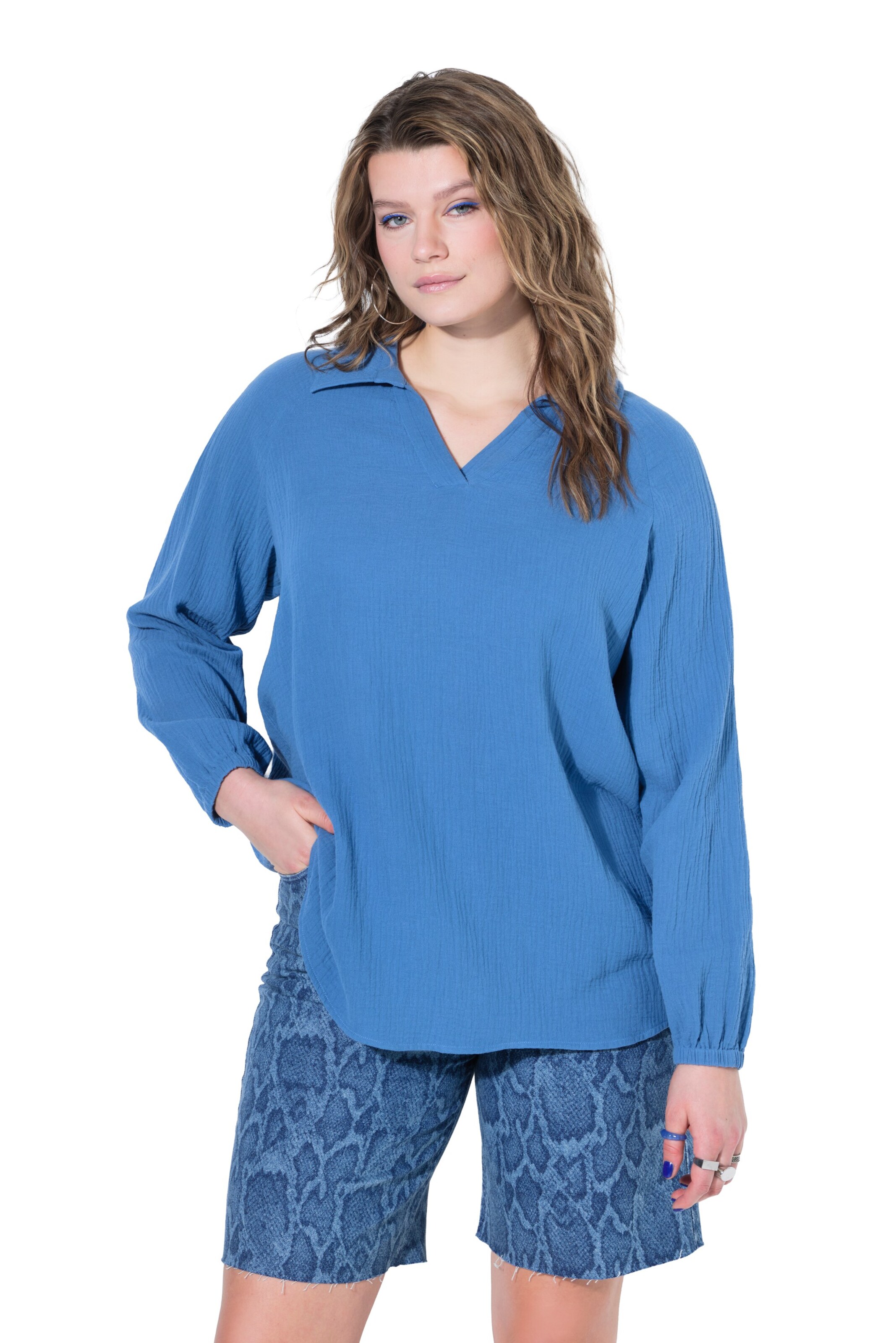 Studio Untold Tuniek in Blauw: voorkant