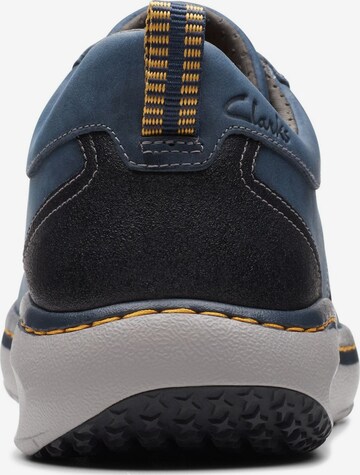 CLARKS Sneaker low in Blau