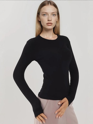 Hiccup - Camisa em preto: frente