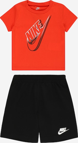 Nike Sportswear Set in Rot: predná strana