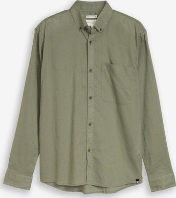 TOM TAILOR DENIM Comfort fit Button Up Shirt in Green: front