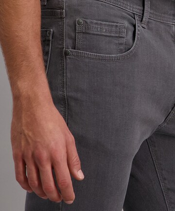 PIONEER Regular Jeans in Grau