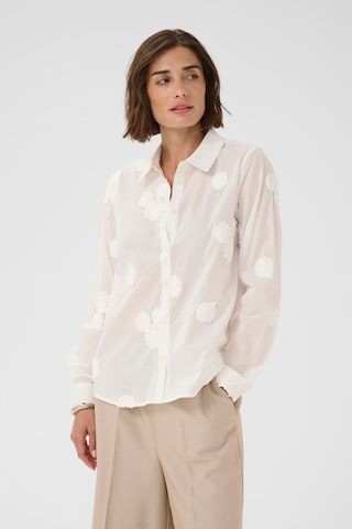 CULTURE Blouse in White: front
