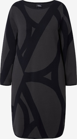 Rochie de la Ulla Popken pe gri: față