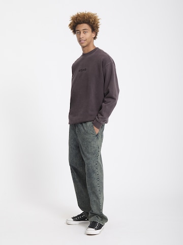 Volcom Sweatshirt 'Big Stone' in Braun