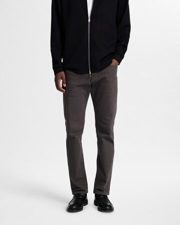 regular Jeans 'Scott' di SELECTED HOMME in grigio: frontale