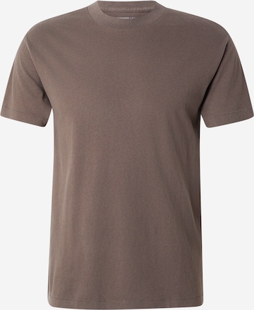 Abercrombie & Fitch Paita 'ESSENTIAL' värissä ruskea: etupuoli