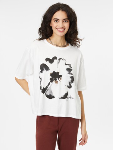 Masai Shirt 'MADoreann' in White: front