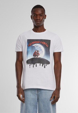 Mister Tee Shirt 'Escaping Earth' in Wit