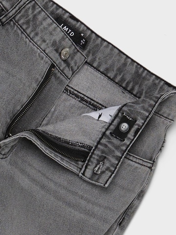 regular Jeans 'GRIZZA' di LMTD in grigio