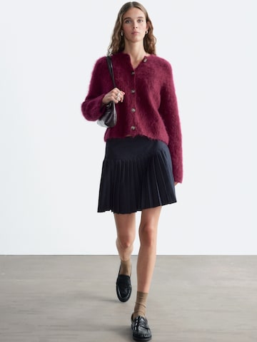 Cardigan & Other Stories en rose