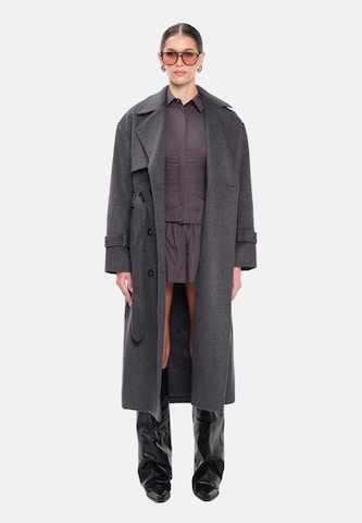 OW Collection Overgangsfrakke 'Matilda' i grå