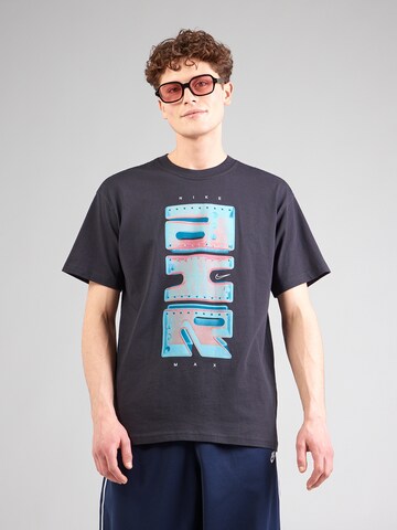 Tricou 'AM DAY PLUS' de la Nike Sportswear pe negru: față